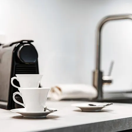 Just In Front - By Myhomeincomo *