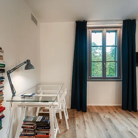 Apartman Just In Front - By Myhomeincomo