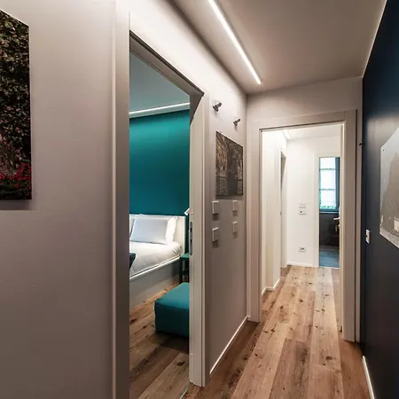 Apartman Just In Front - By Myhomeincomo *